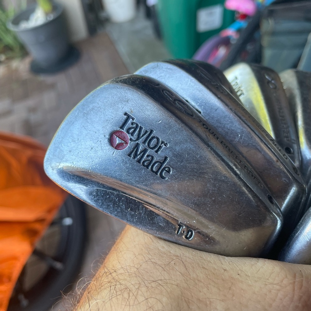 taylormade tour prefered  T-D 8 pc iron set